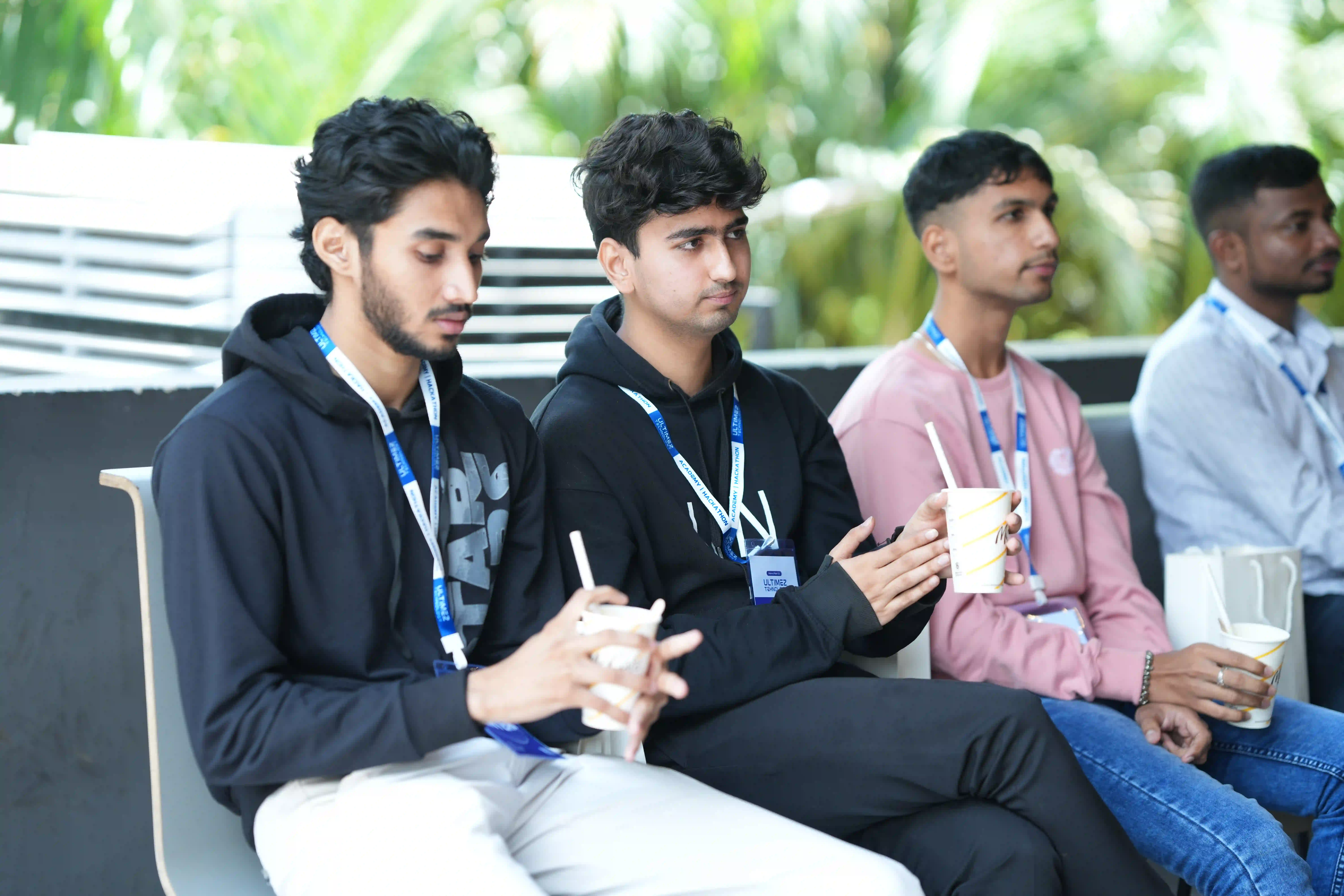 hackathons & meetup image