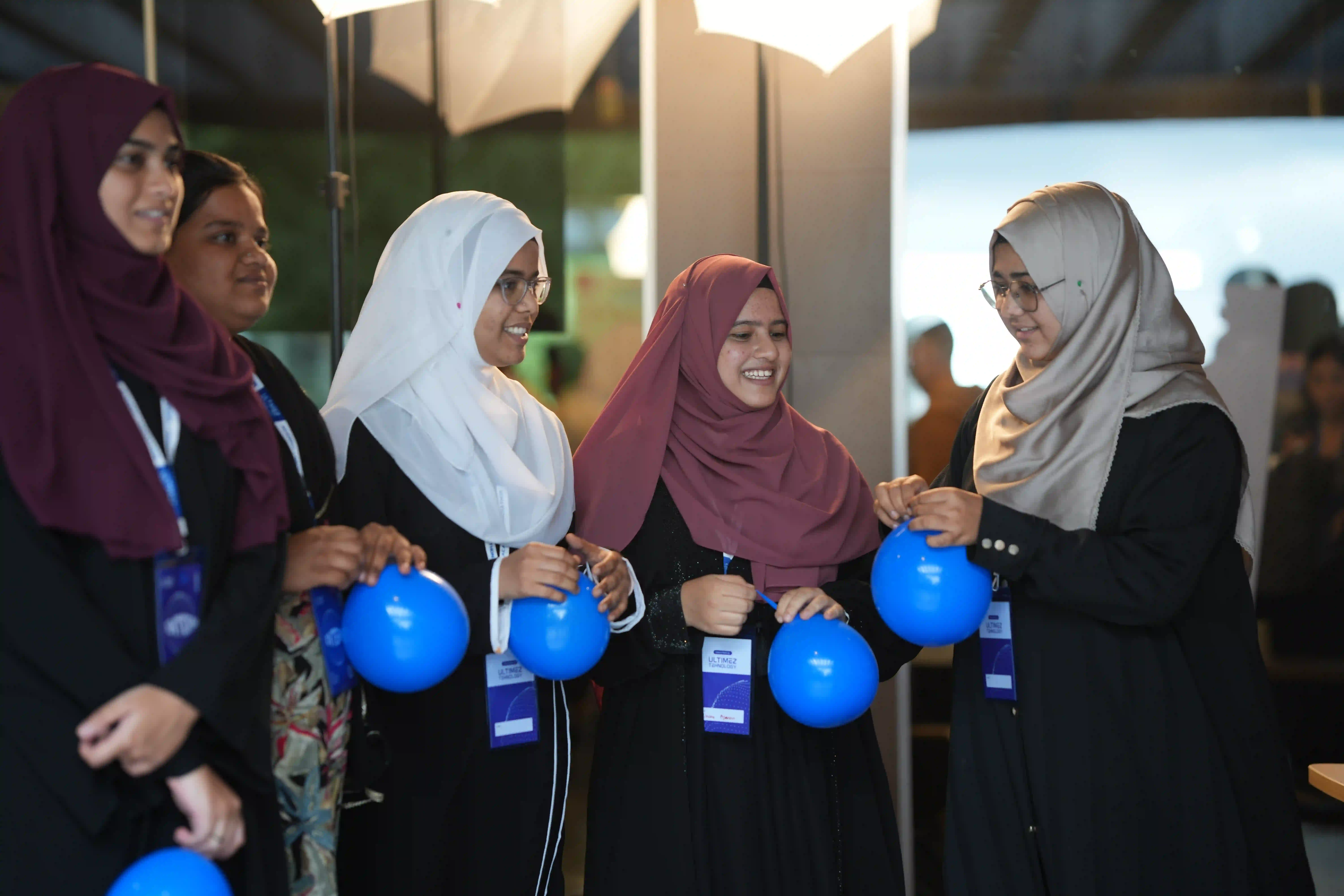 hackathons & meetup image